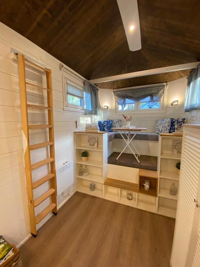 Tiny House Ems Im Pier9 Tiny House Hotel Hamm  Bagian luar foto