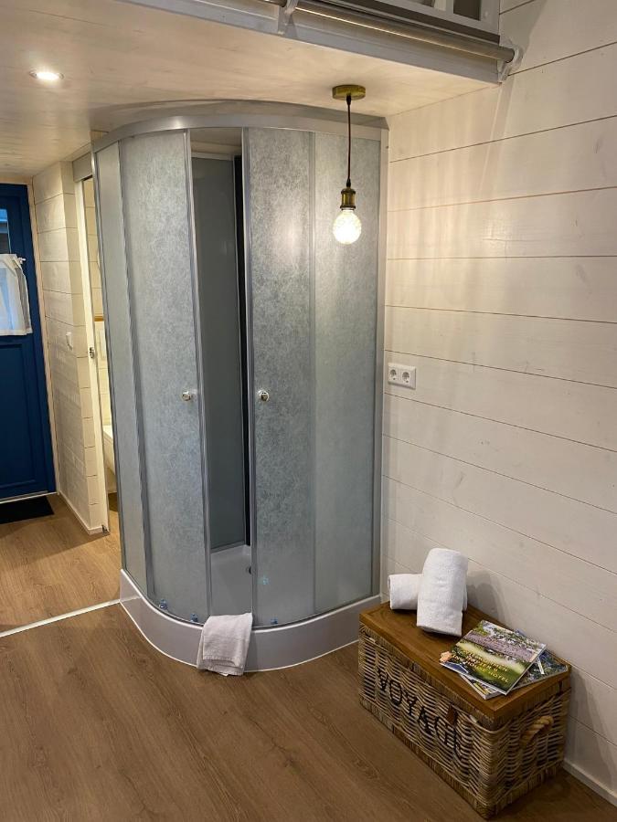 Tiny House Ems Im Pier9 Tiny House Hotel Hamm  Bagian luar foto